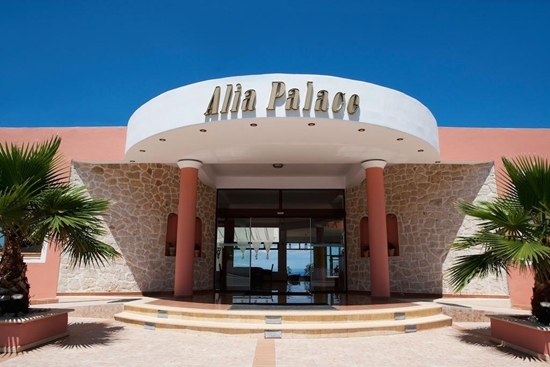 Слика на ALIA PALACE ***** PEFKOHORI