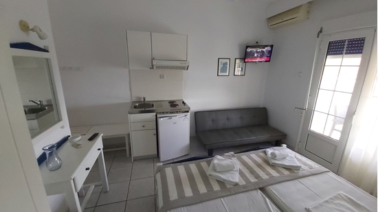 Слика на Атина Студиос   - Голден бич